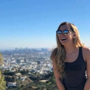 Meet your Posher, Kara